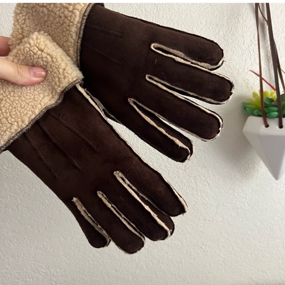 LANDSEND Shealing Suede Leather Gloves in M size - Picture 3 of 4